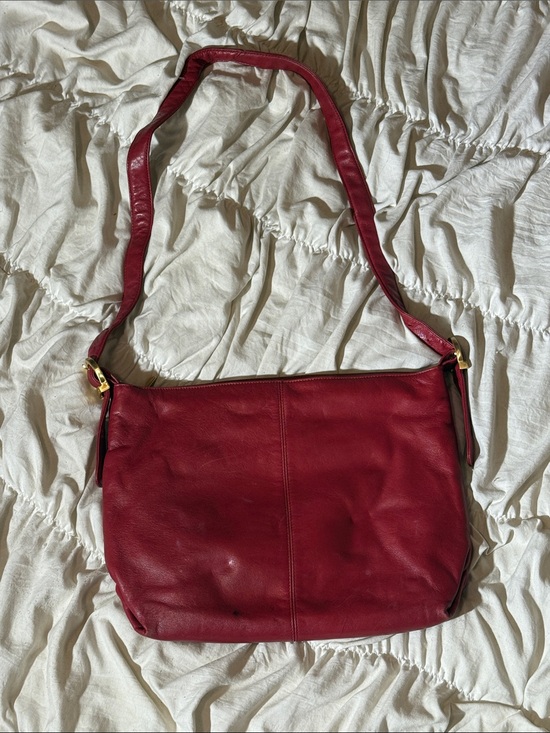 Stone Mountain Accessories Handbags - Stone Mountain Accessories Red Leather Shoulder Bag with Gold Hardware